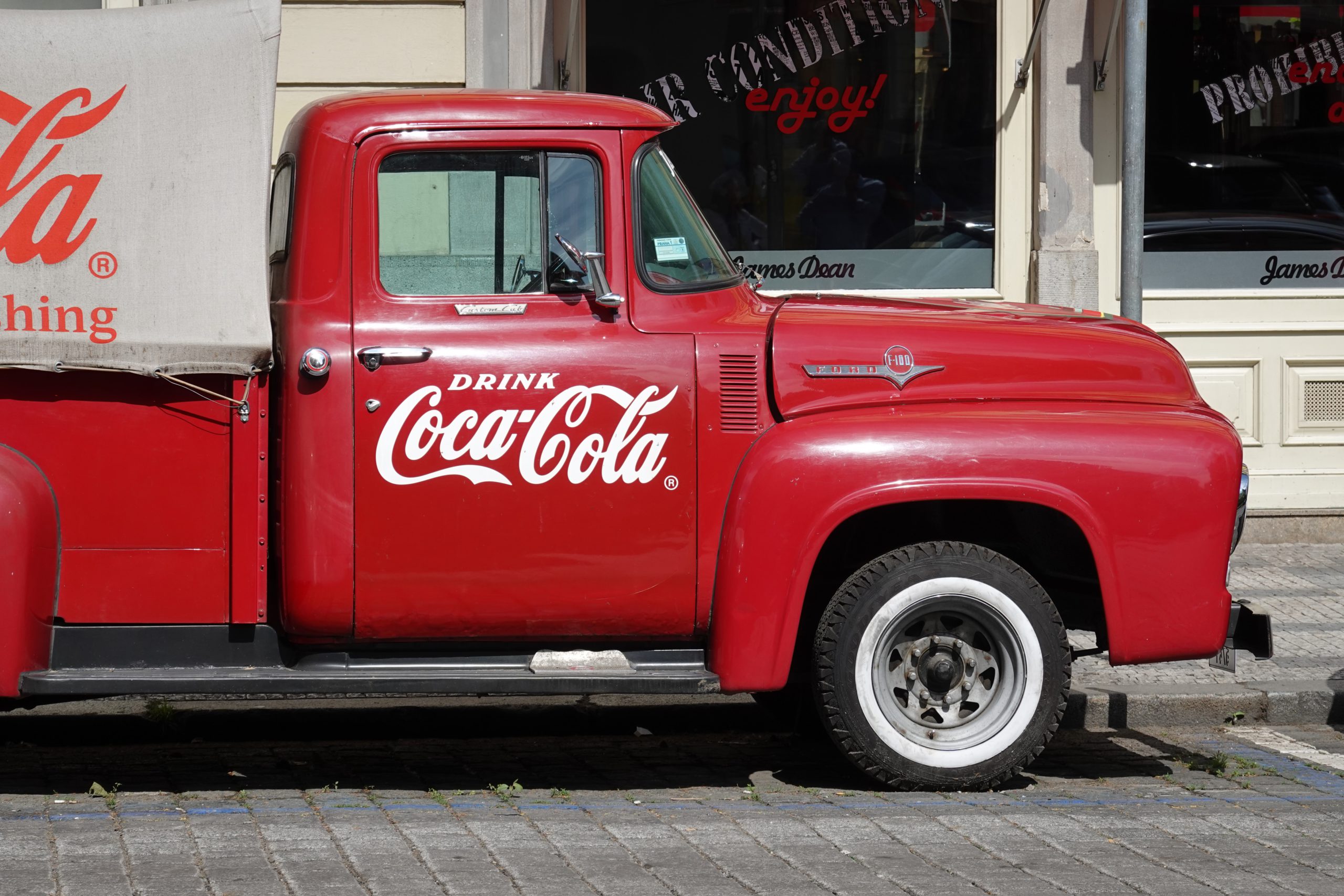 Read more about the article Does Coca Cola hire Ex-offenders?