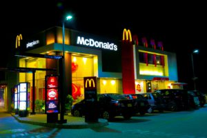 Read more about the article Jobs for Felons at McDonald’s – Is the Background Check Mandatory?